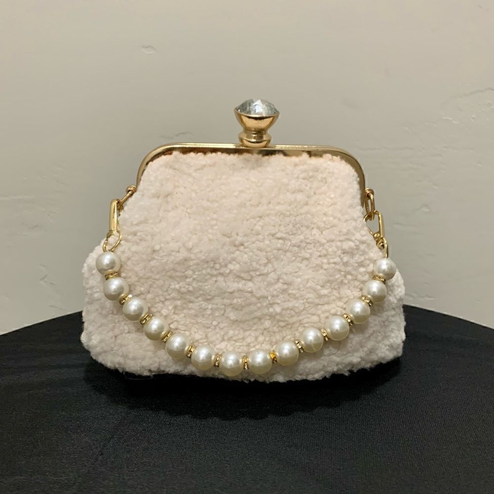 2 Chain Styles Handmade Real Shearling Push lock Clutch/Wristlet/Crossbody - Picture 2 of 11